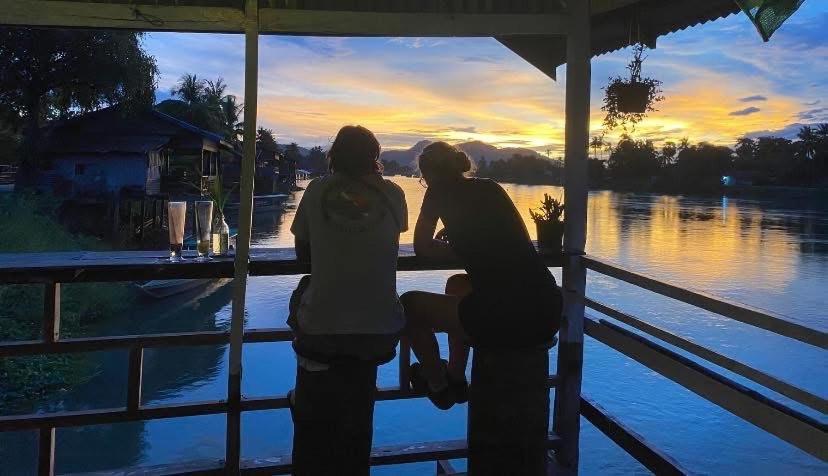 Souksanh River Bungalow Muang Khong Экстерьер фото